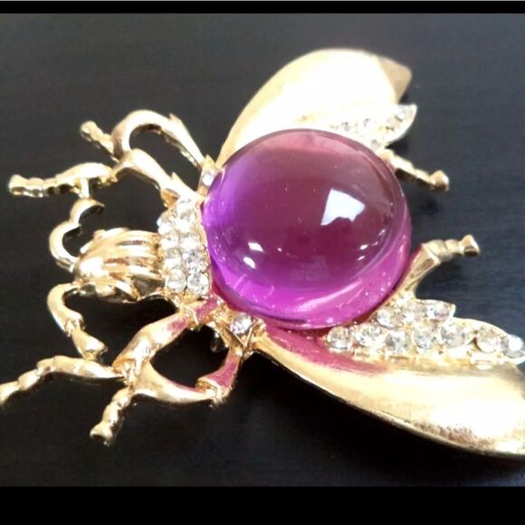 VINTAGE RHINESTONE JELLY BELLY WINGED INSECT 3 3/8" BROOCH - Picture 2 of 3